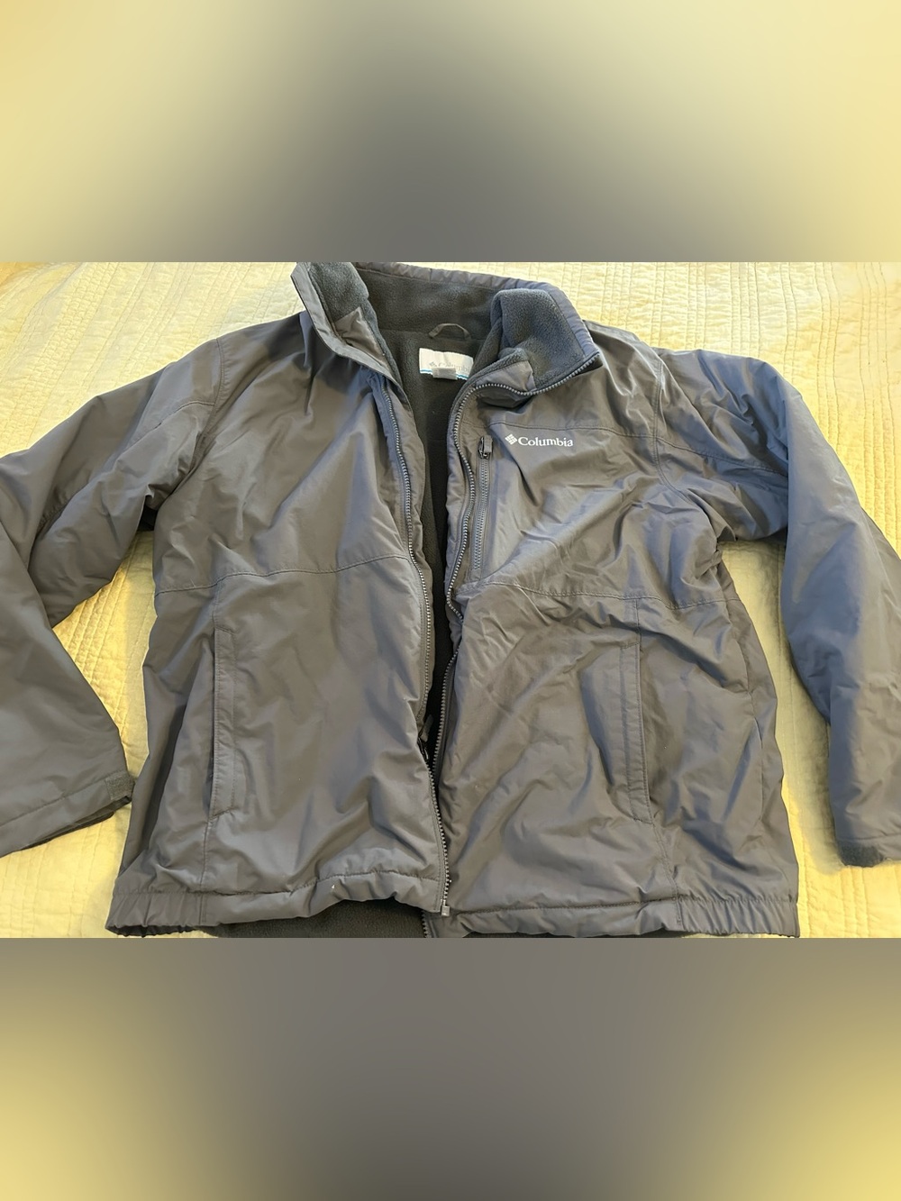 Columbia Men’s Dark Gray Jacket XL with Fleece Lining
